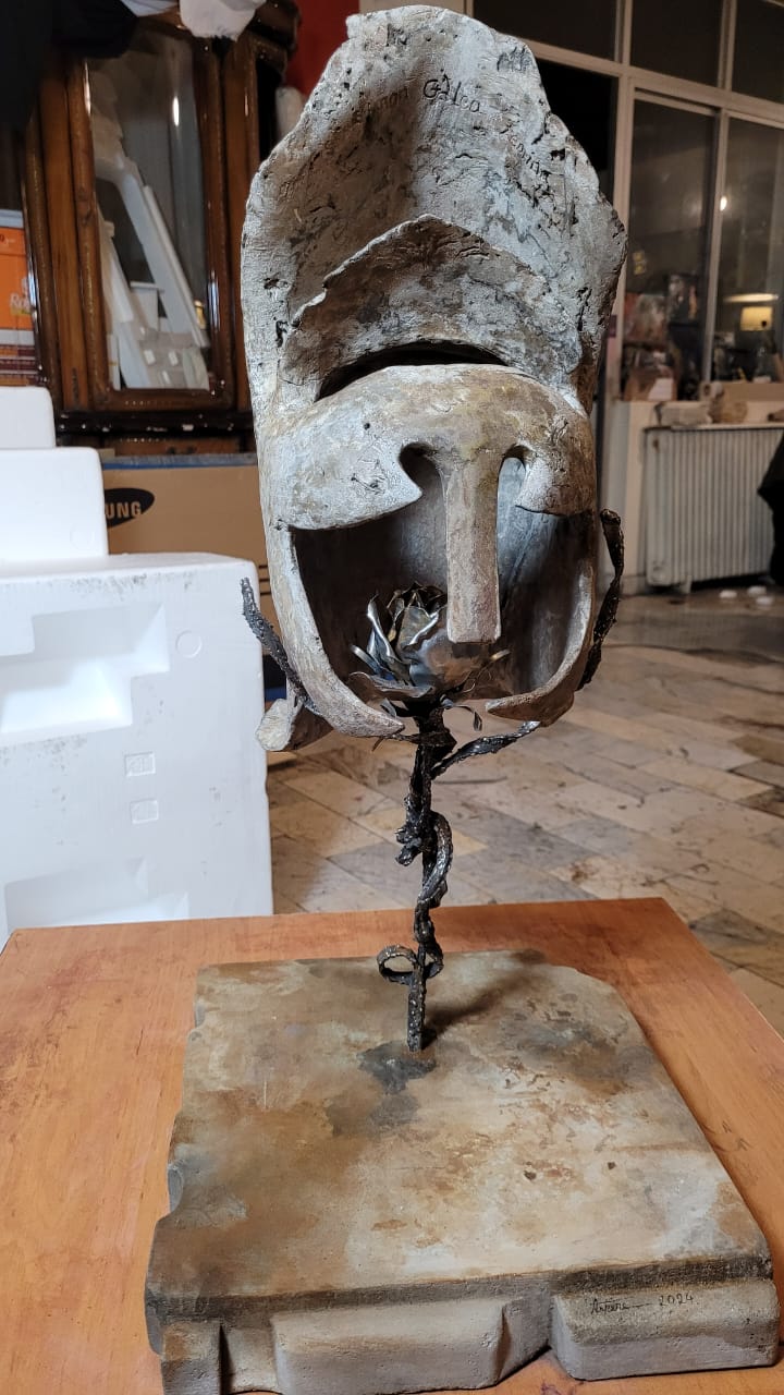 سلف پرتره قطعه ای از مجموعه خاطرات یک زن